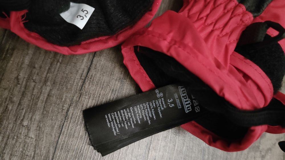 śliczne, nowe, ortalionowe rękawiczki LUPILU roz 3.5