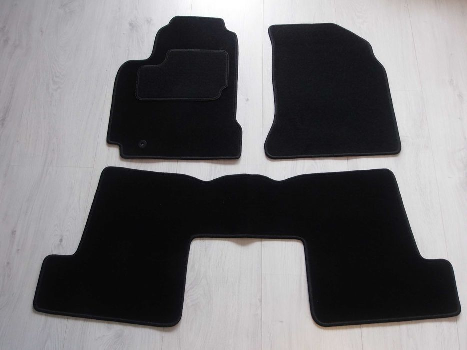 Dywaniki Welurowe TOYOTA RAV 4 00-03 Idealnie Dopasowane Zaczepy