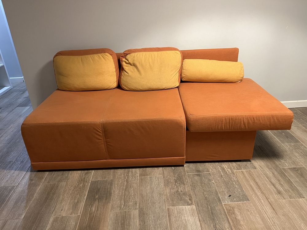 Sofa kanapa jednoosobowa z mozliwoscia spania z pojemnikiem na posciel