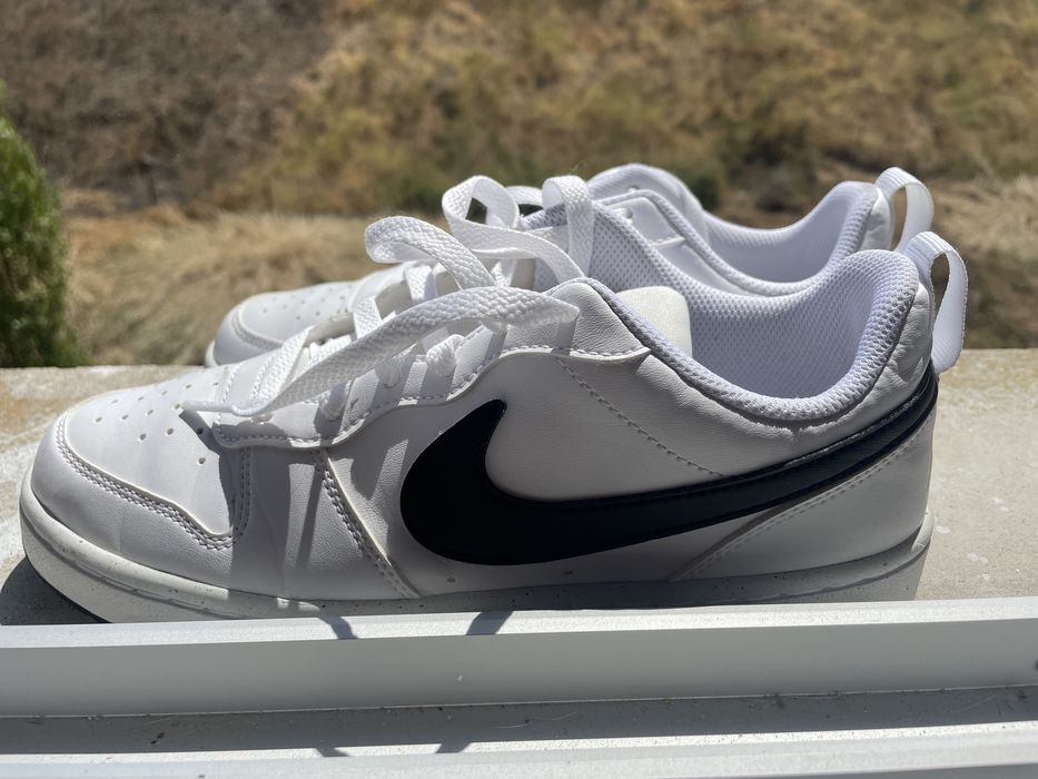 Tenis nike novos