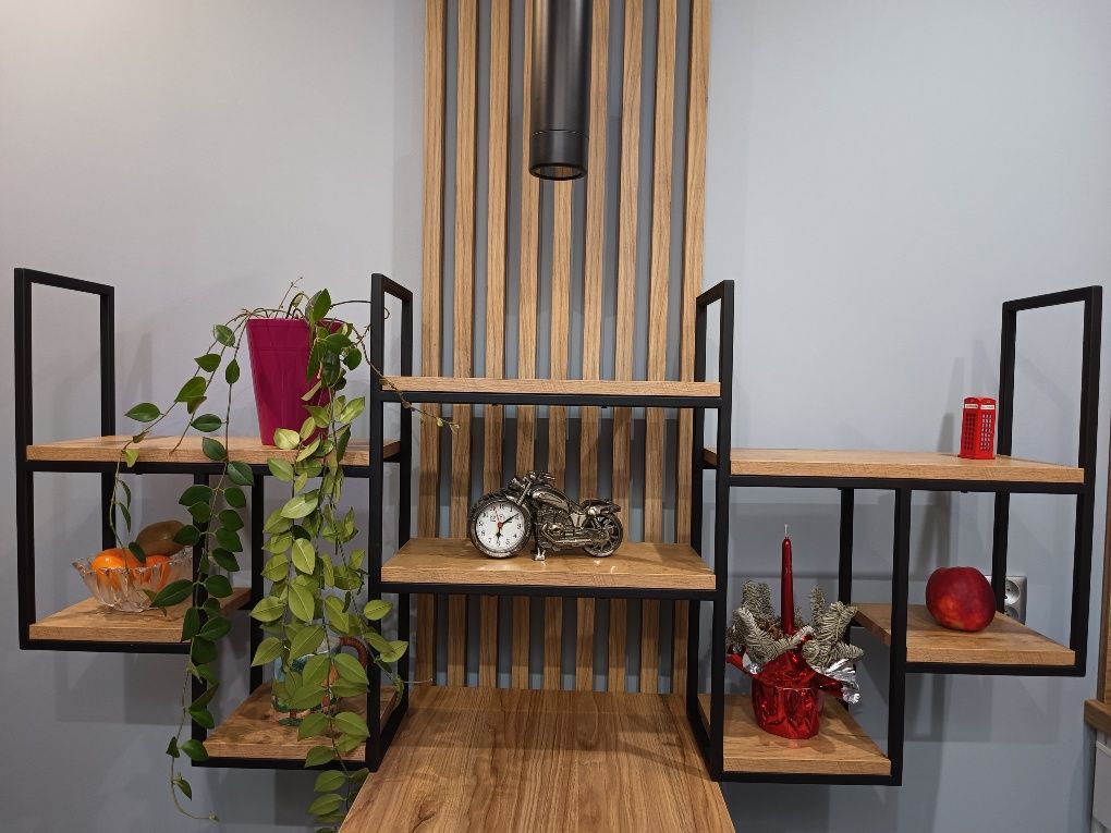 Kwietnik wiszący na ścianę,balkon,taras  6 podstawek loft industrial.