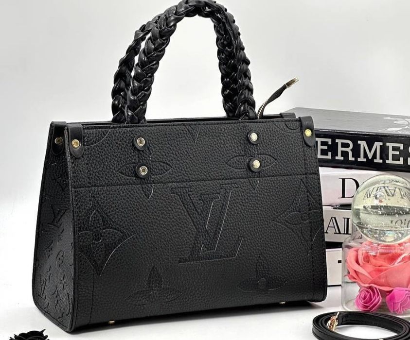 Сумки оптом і в роздріб (розпродаж)