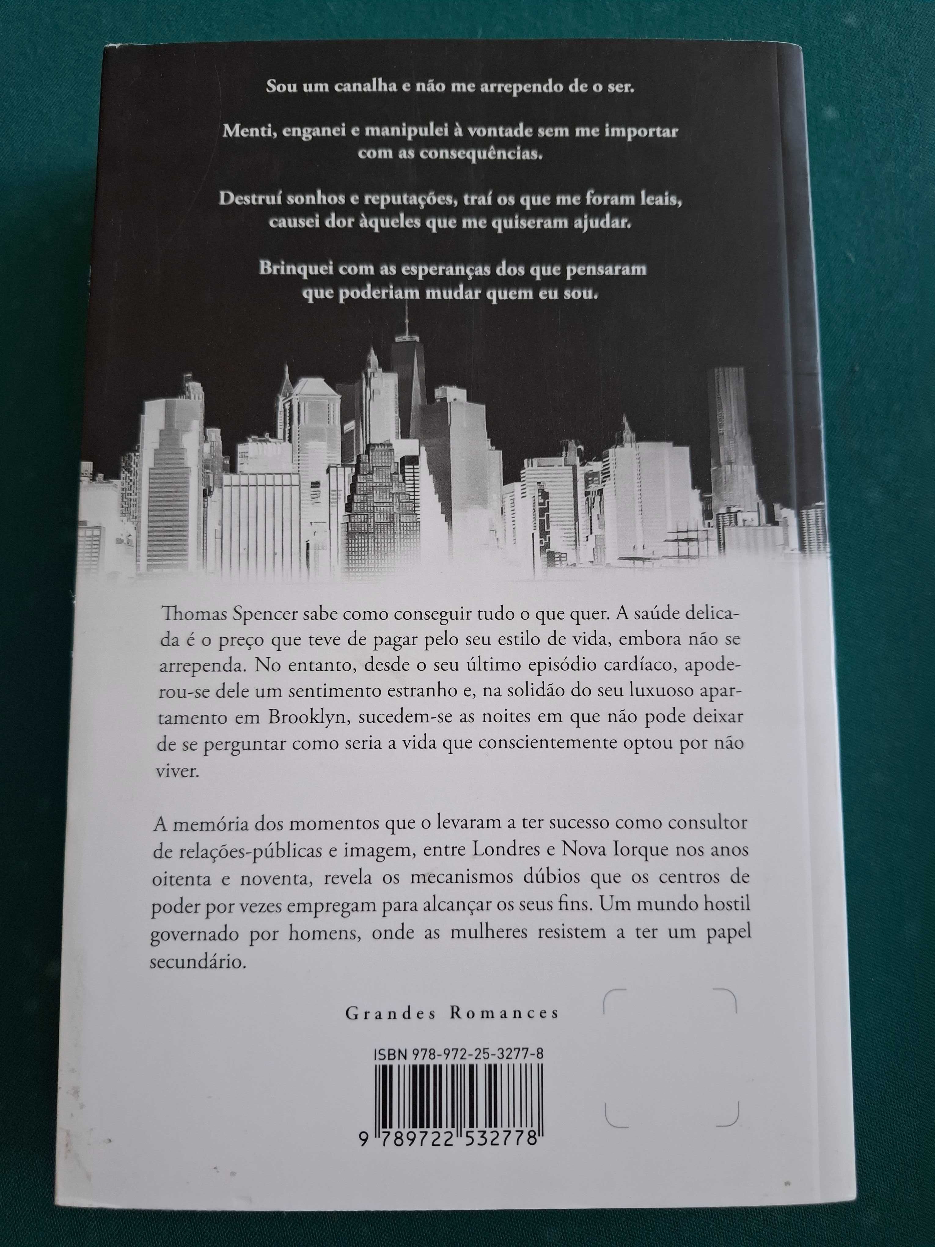 Livro História de Um Canalha - de Julia Navarro
