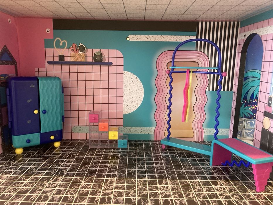 18 Lols, 3 Babys, 4 pets e uma Mansão procuram nova dona  - casa Lol