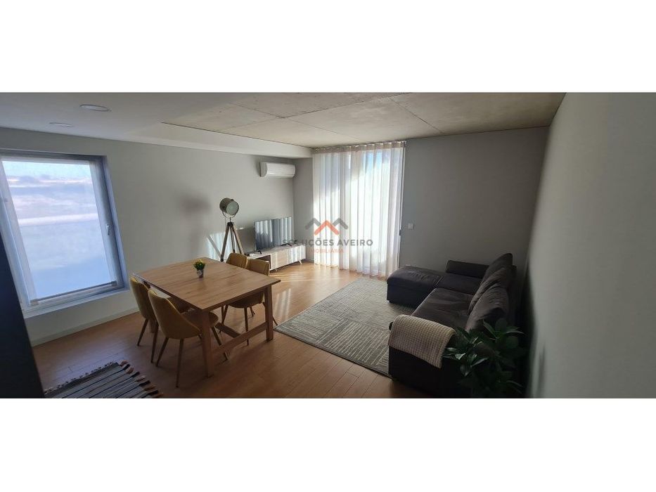 Apartamento T1 Mobilado e Equipado - Arrendamento