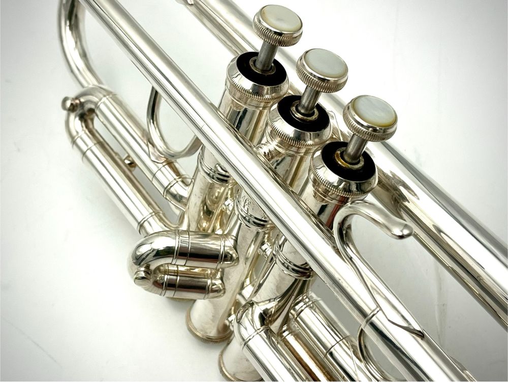 Trąbka Vincent Bach Stradivarius 37 ML