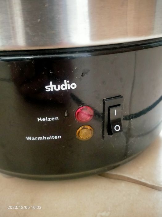 Електричний чайник.