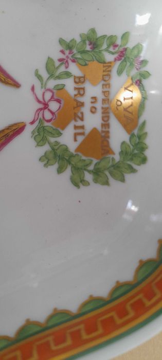 Peça/taça  decorativa