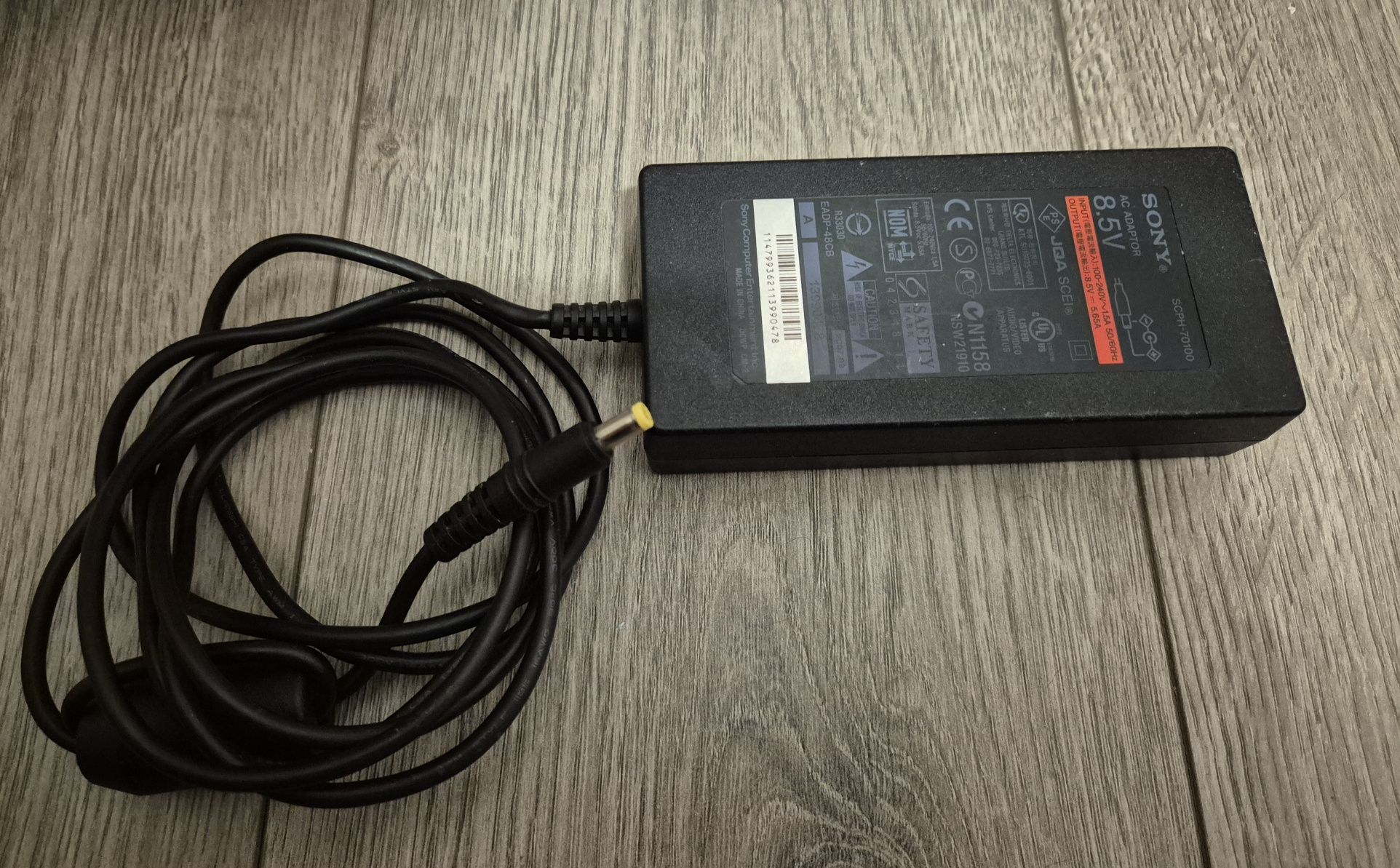 Zasilacz 8.5 V do Konsoli SONY PS2