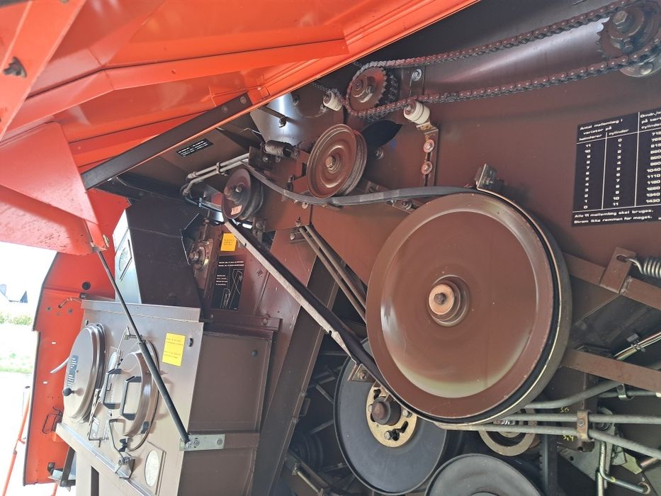 Dronningborg D3000 valmet turbo case massey