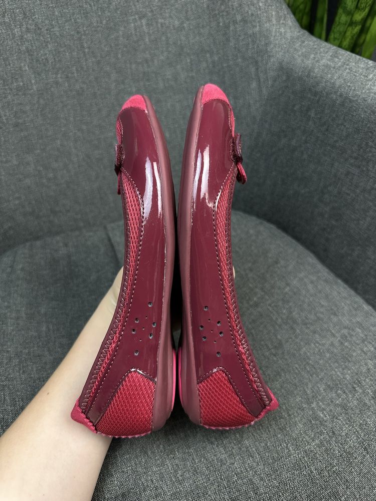 Оригінальні вінтажні балетки puma women's zandy ballet flat