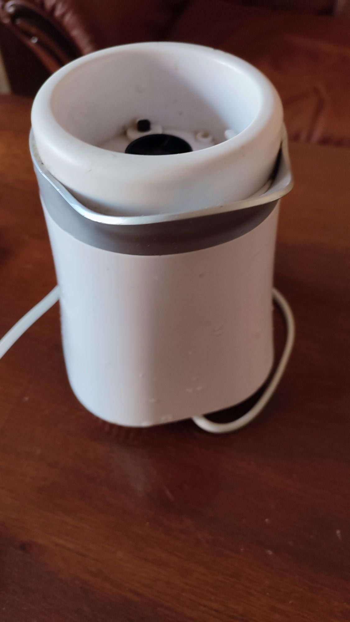 Кавомолка Delonghi