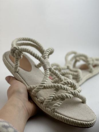 Фирменные босоножки сандали вязанные в римском стиле Hm 27 см як Zara