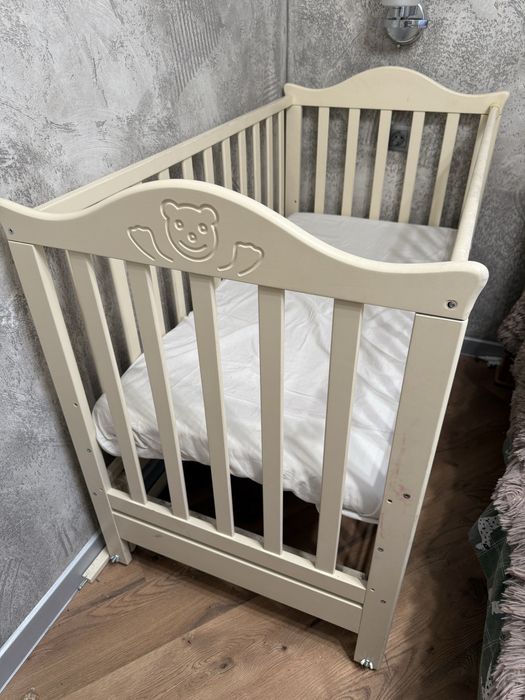Продам дитяче ліжечко