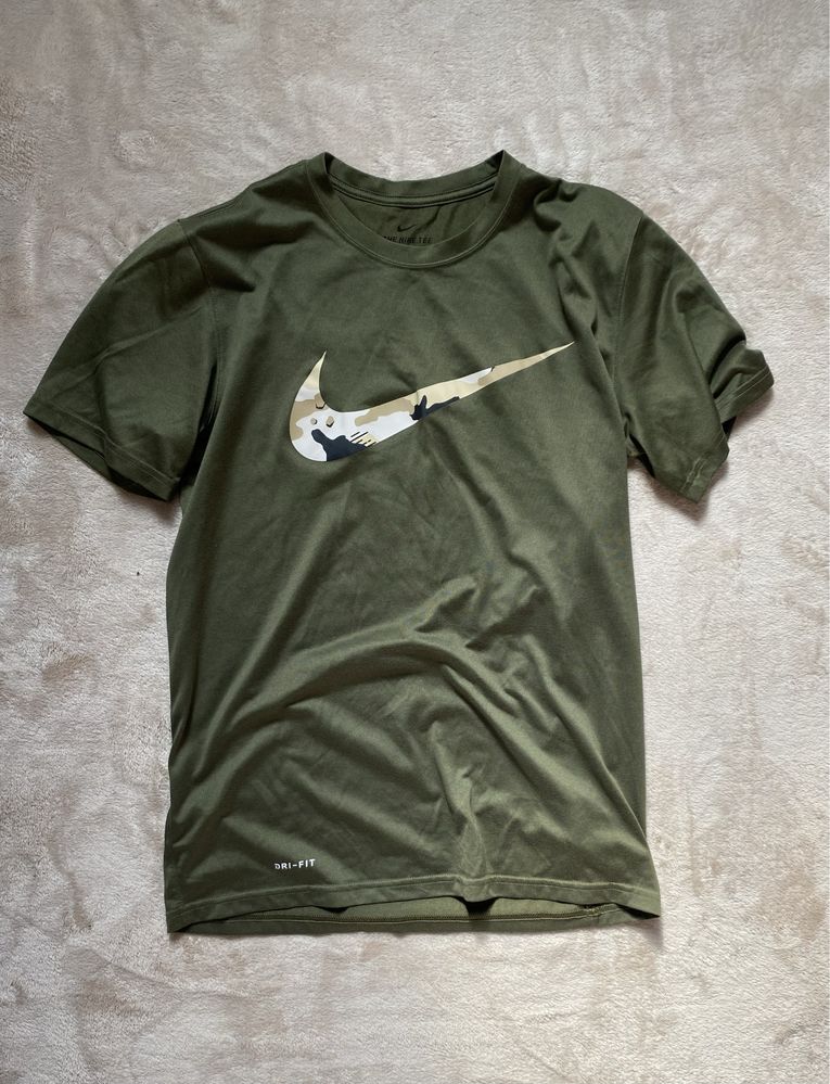 футболка nike dri-fit