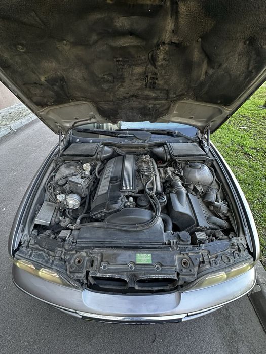 Продається  бмв е39