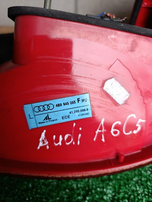 Стопи. Audi A6 C5. Універсал. Ціна за 1шт.