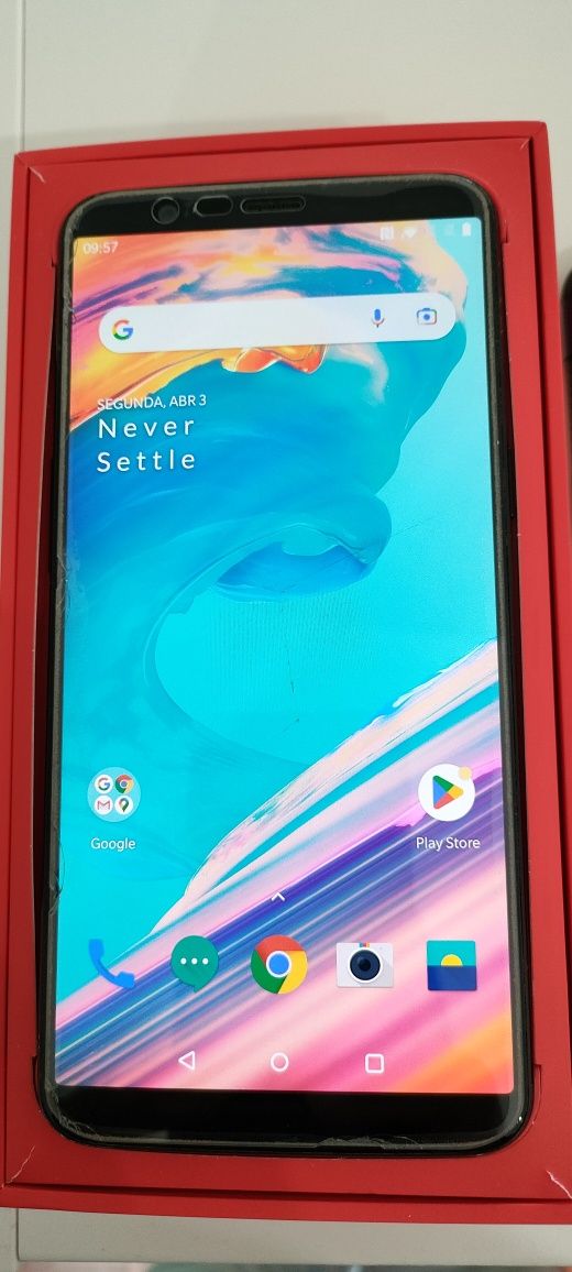 OnePlus 5T como novo