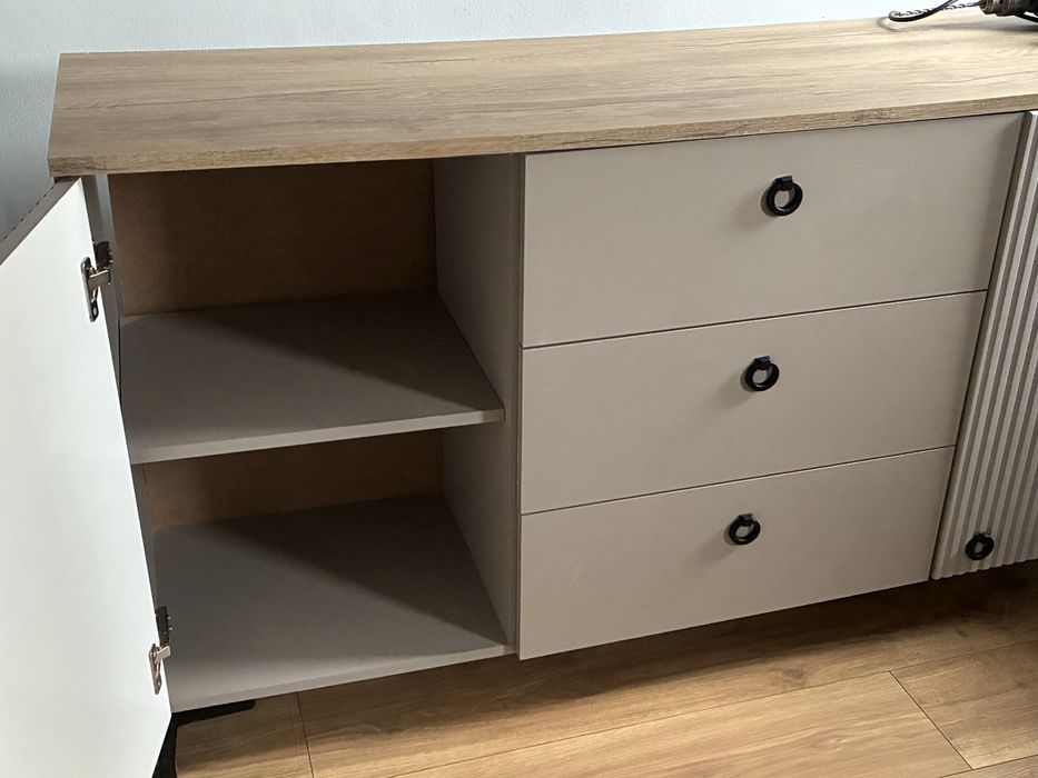 Komoda ryflowana 150cm, beżowa