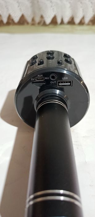 Mikrofon do karaoke i nie tylko.