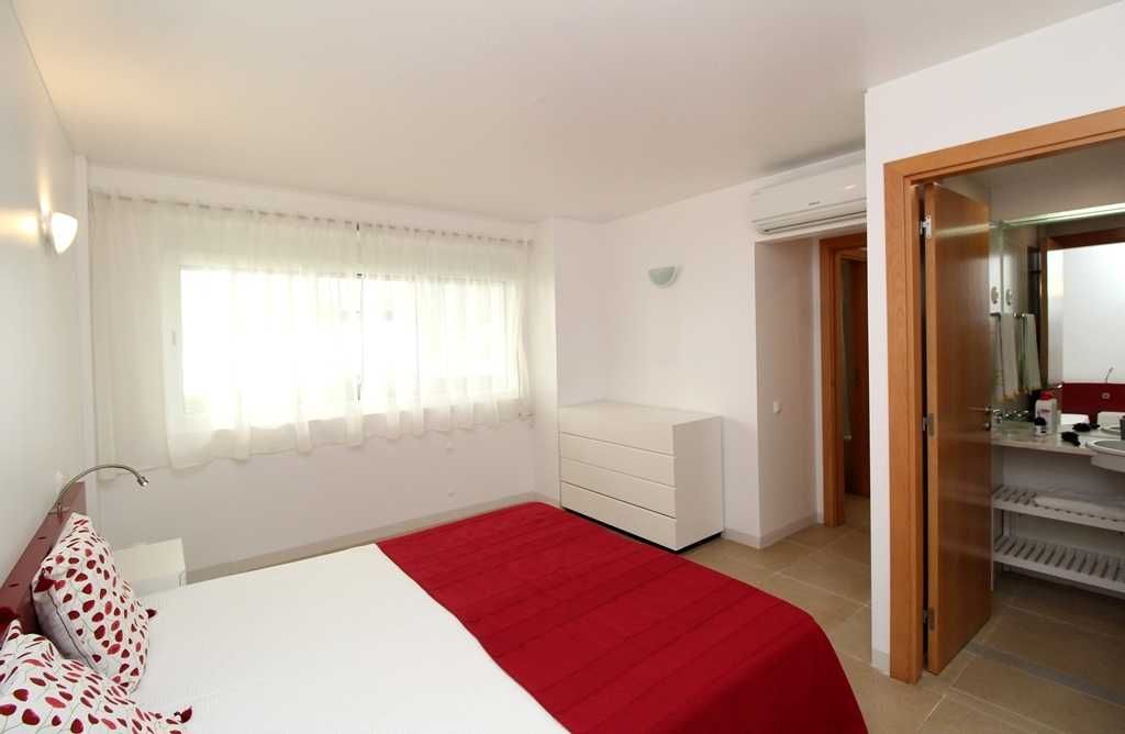 Apartamento T1+1 - até 5 PAX – Golden Club Cabanas