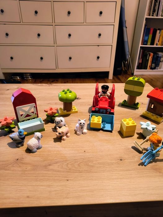 LEGO Duplo traktor i zwierzęta gospodarskie