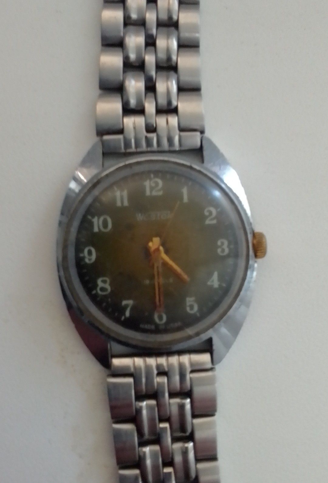 Продам часы времён СССР