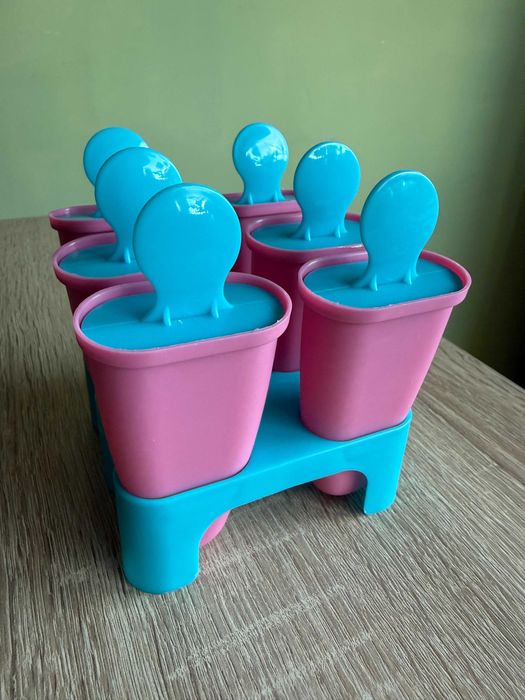 foremki do lodów plastikowe niebiesko różowe