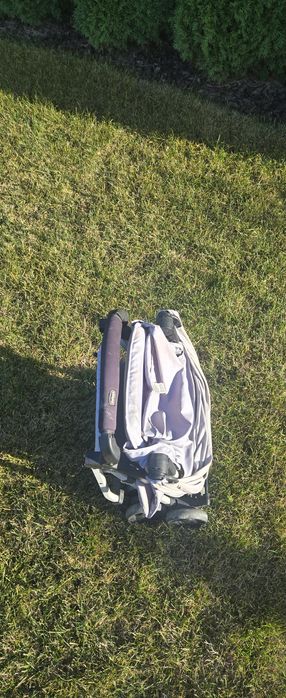 Коляска Chicco Ohlala 3, легка, компактна.