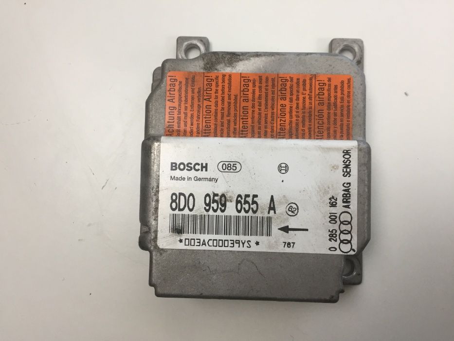Audi A4 B5 Sensor Moduł Czujnik AIRBAG Poduszki