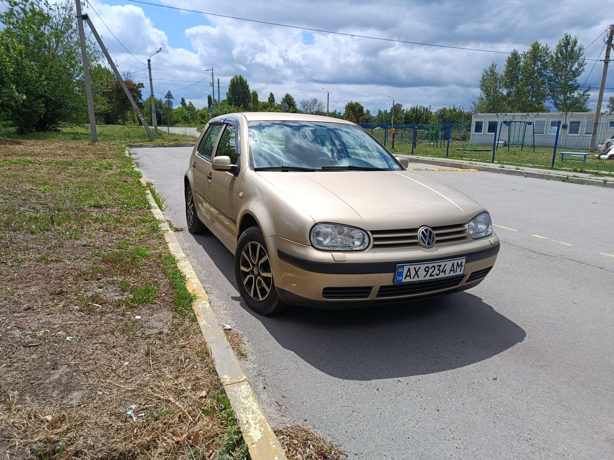 Volkswagen golf 4