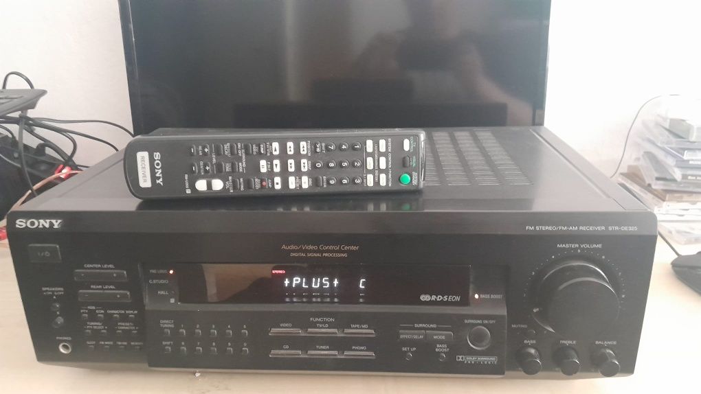 Amplituner sony 5,1
