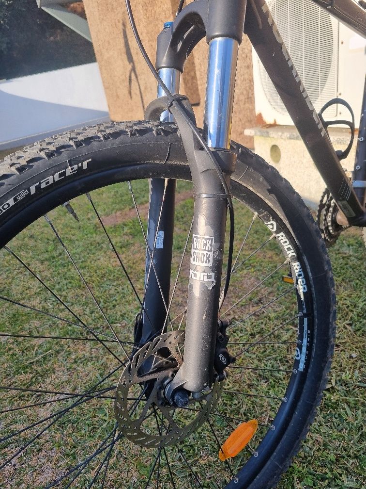 Bicicleta BTT Rockrider 8.1