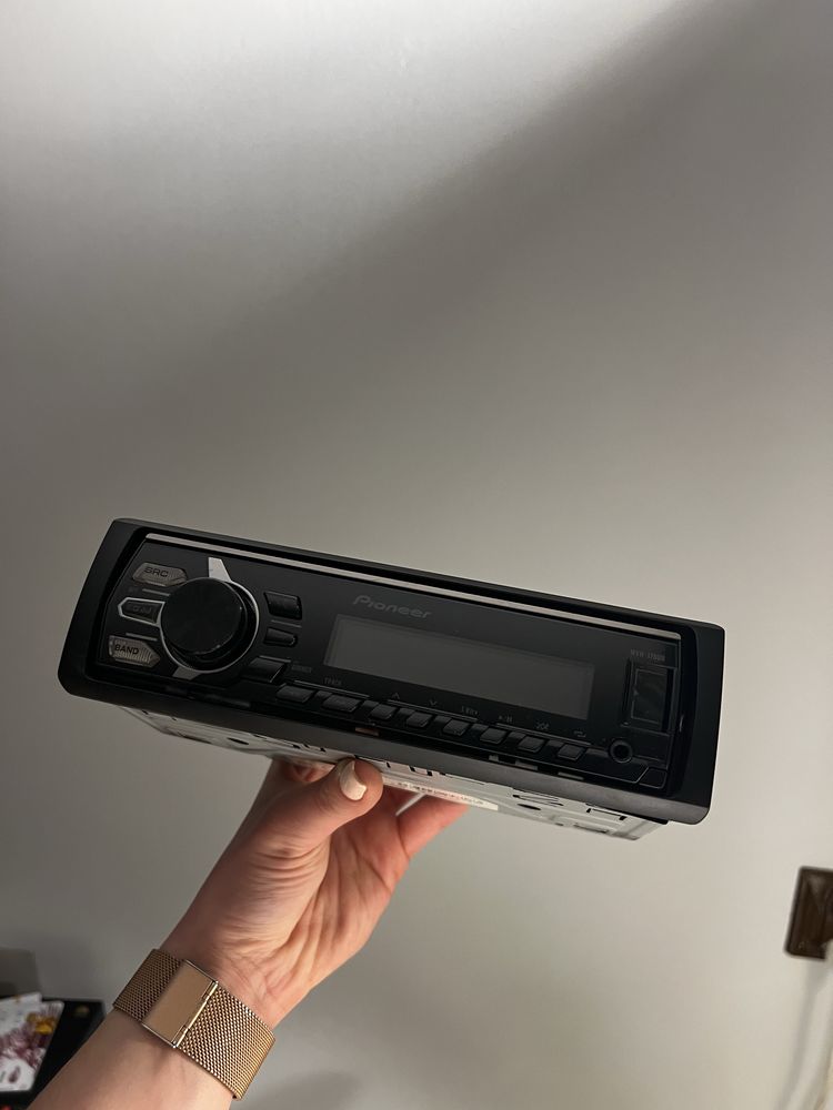 Radio samochodowe pioneer mvh-170ub