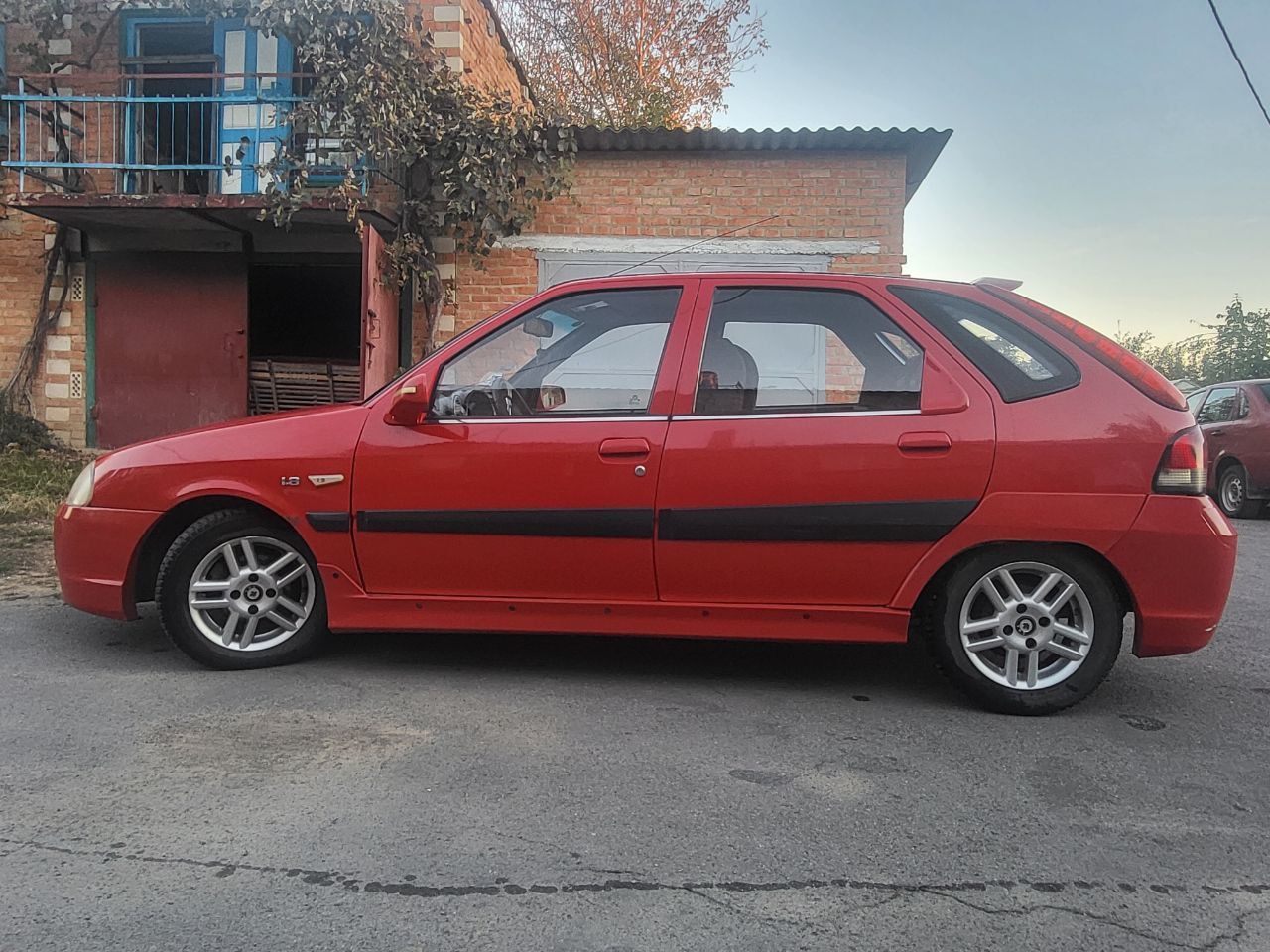 Продам авто SMA R 80 ,в задовільному стані.