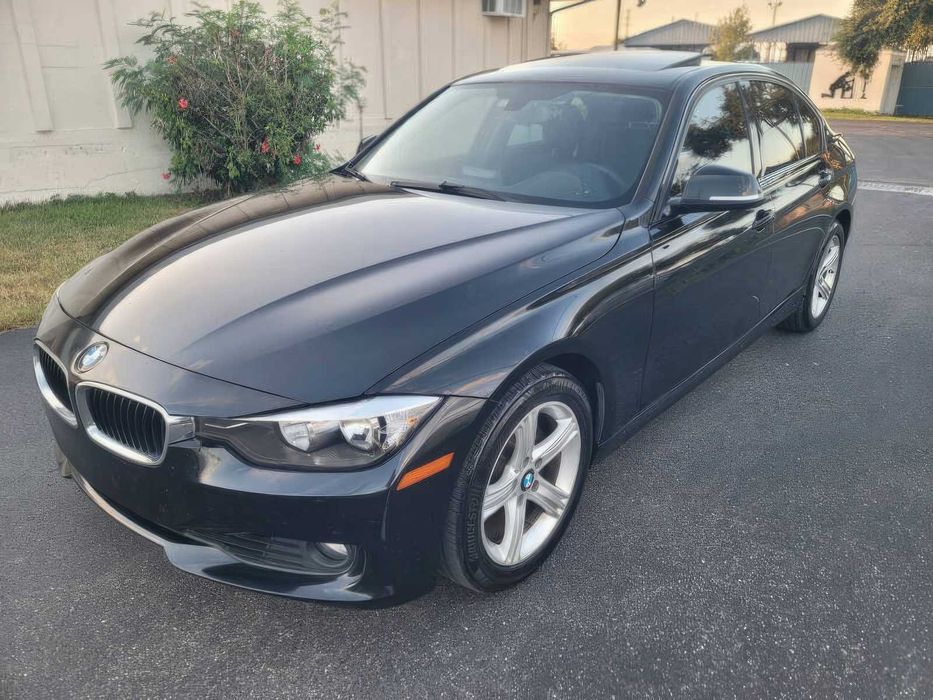BMW 3 Series 328i      2015