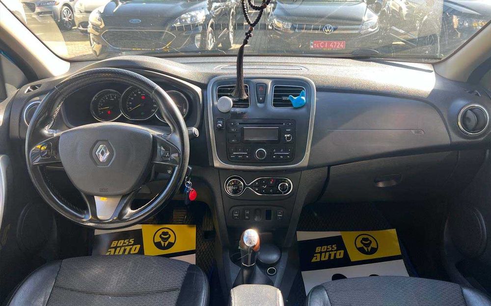 Renault Sandero 2014