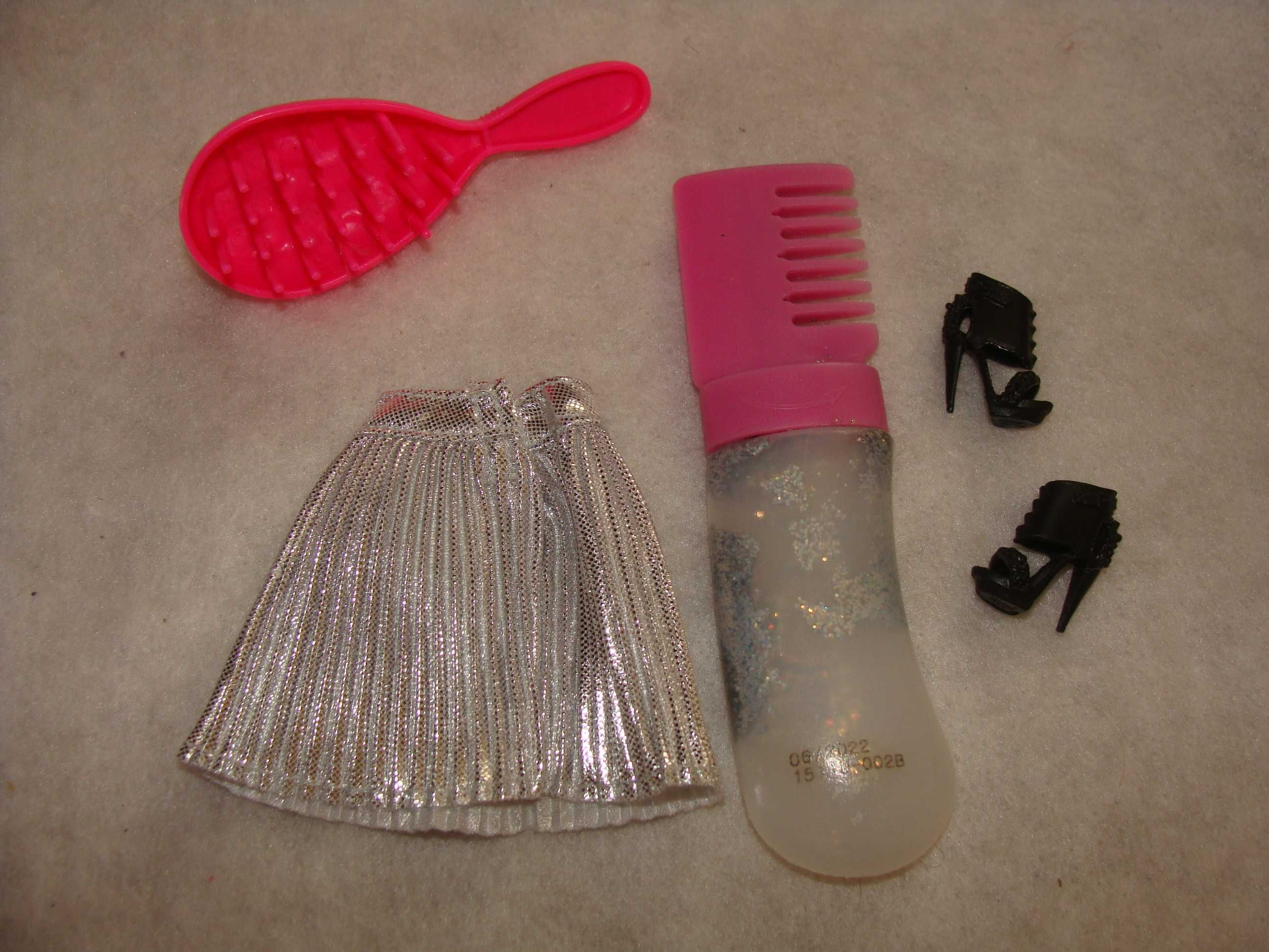 Saia e Acessórios Barbie Rainbow Sparkle Hair Doll de 2019