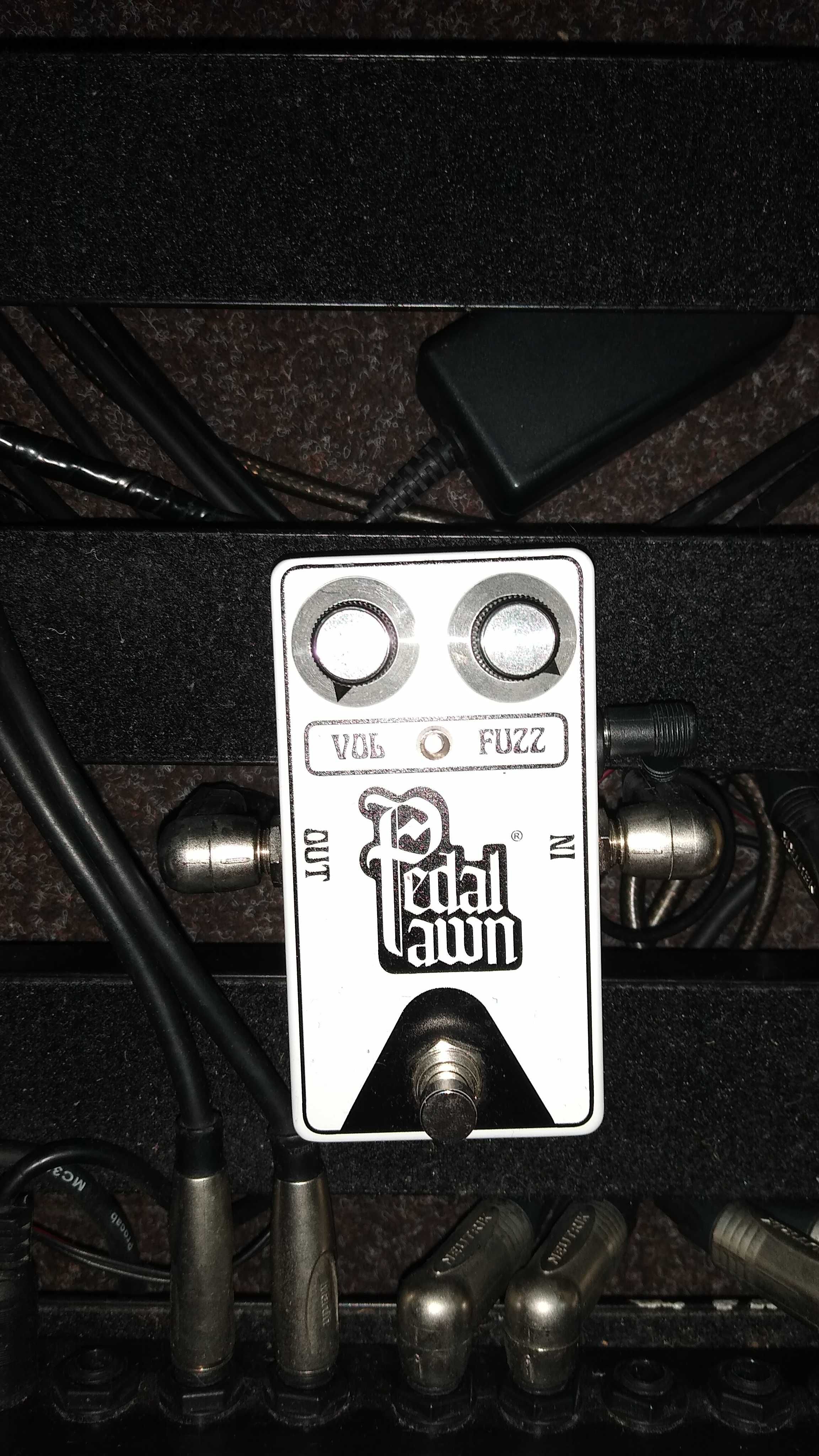 Pedal Pawn Fuzz, przester, dopałka