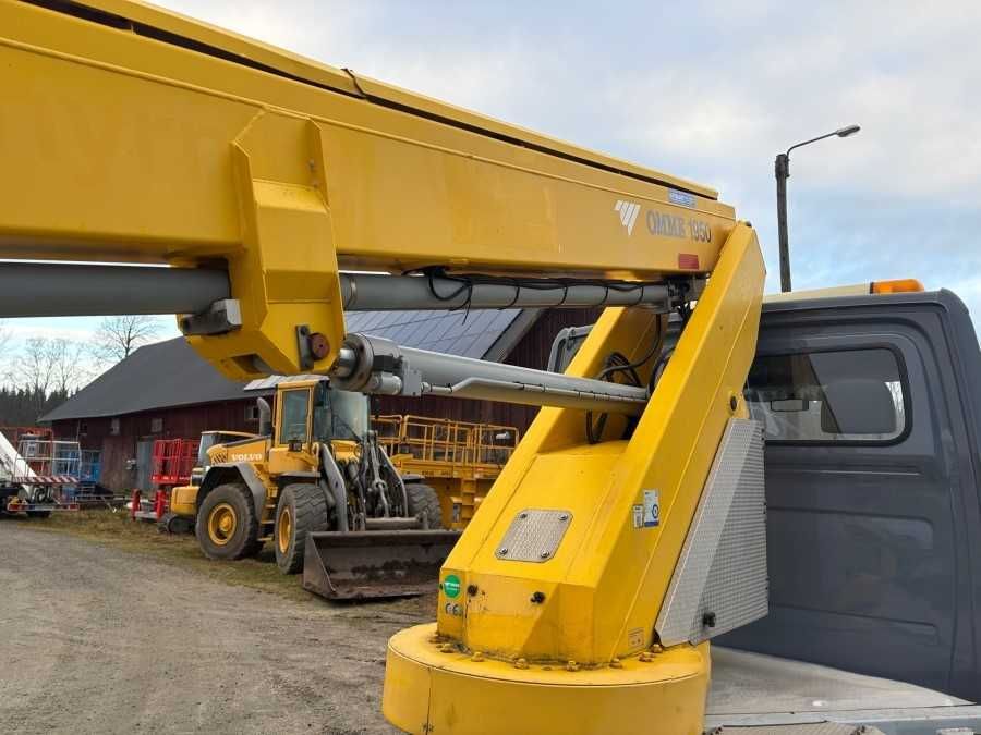 Podnośnik koszowy Mercedes, 20m ,UDT2026