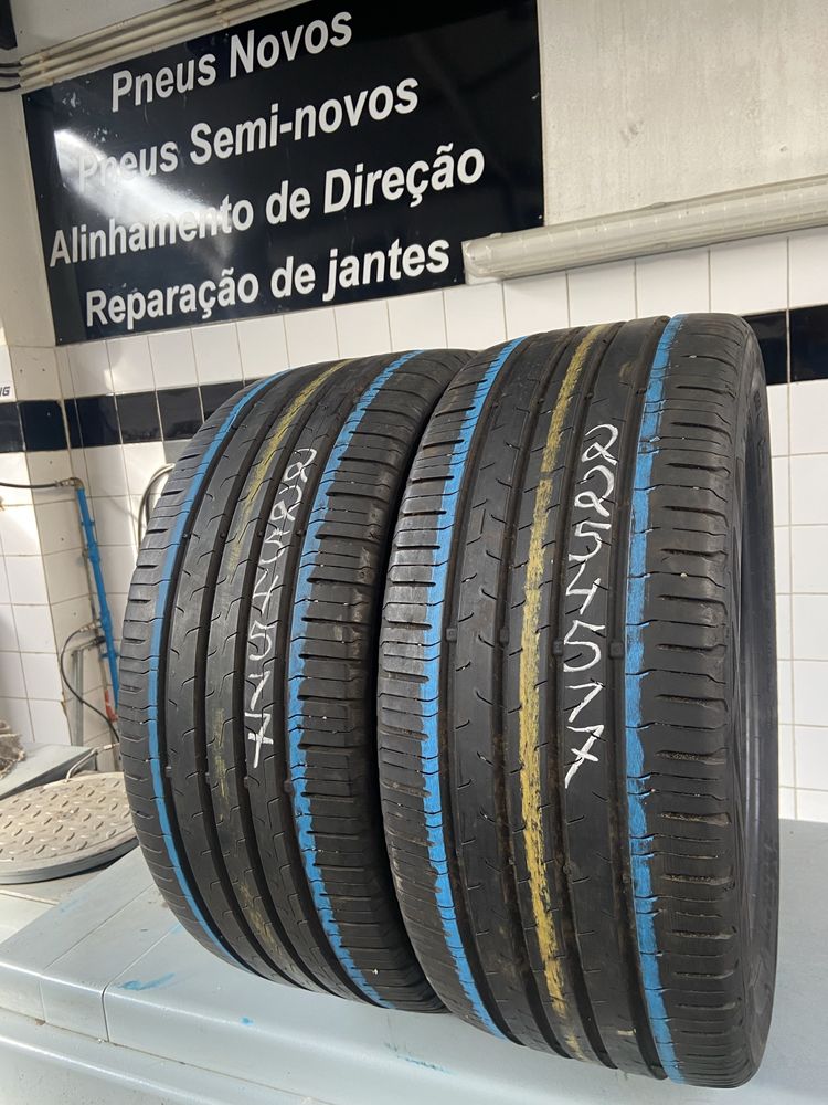 Pneus 225 / 45 R 17 Continental