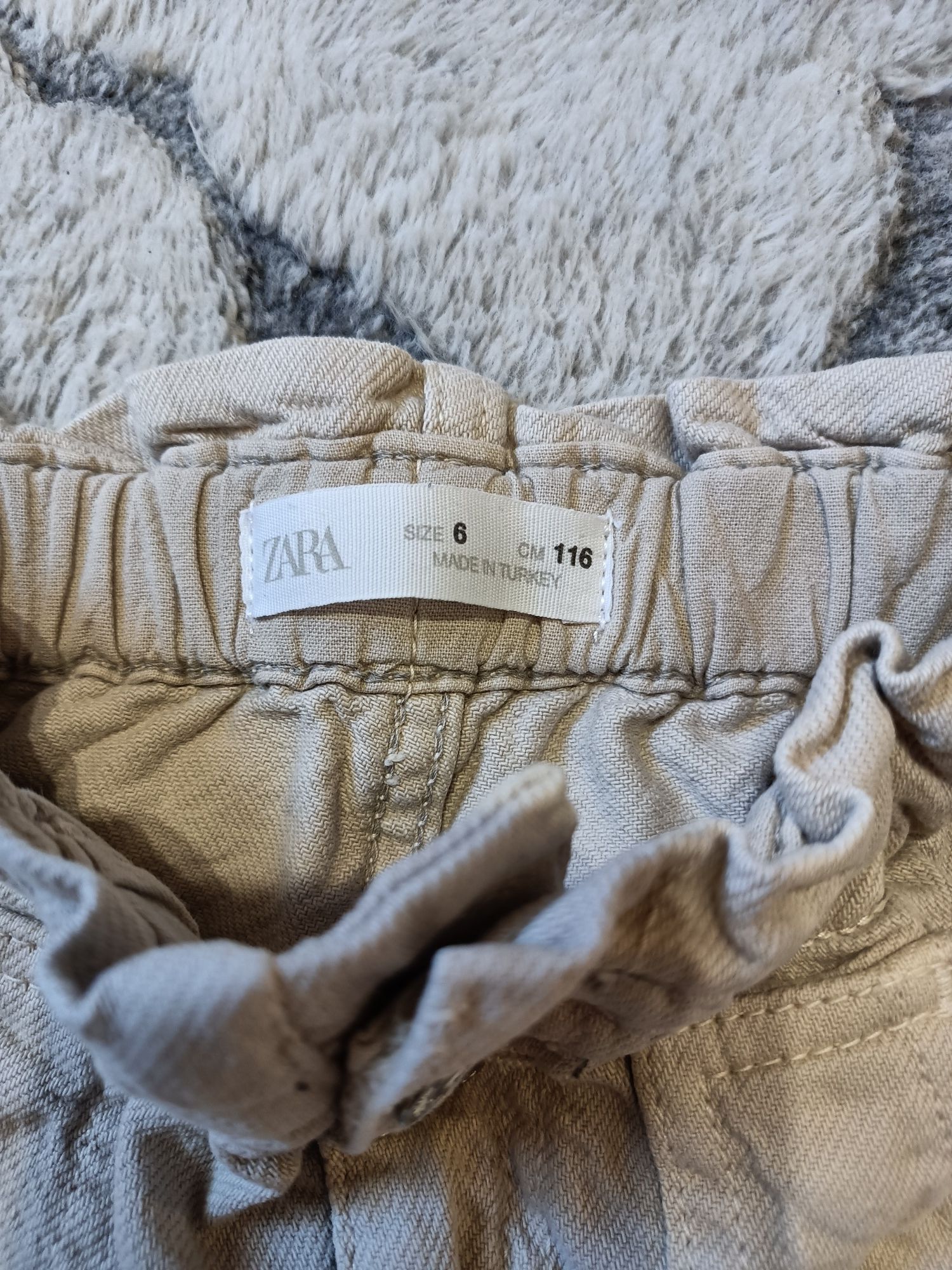 Spodnie Zara 116 dla dziewczynki szerokie na gumce super modne