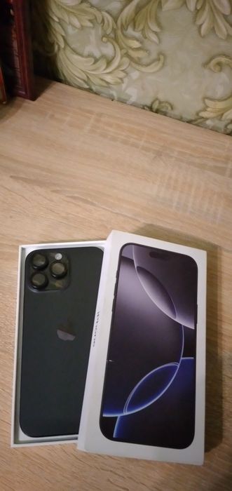 iPhone 16 pro max 512 black titanium