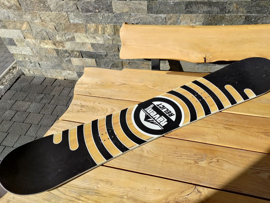 Snowboard Raven Relict 155 flatrocker