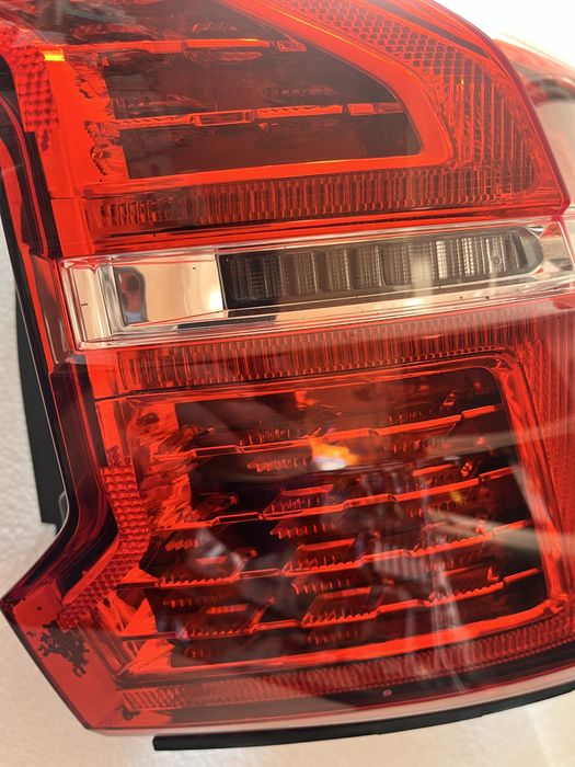 Volvo XC60 2020 Lampa tył prawa
