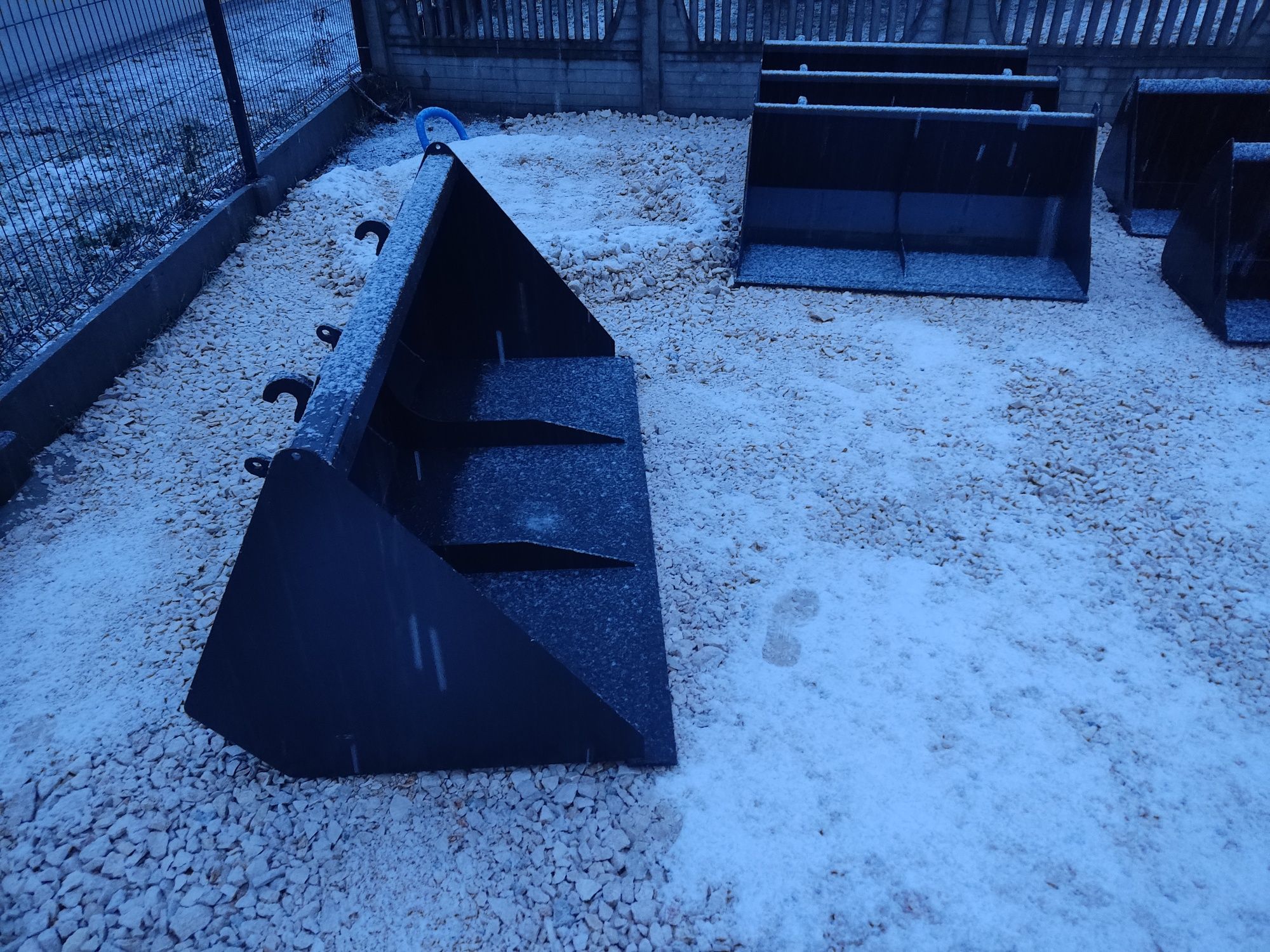 łyżka objetosciowa ogrodowa- hadrox 1.8-2.4m  Metaltechnik