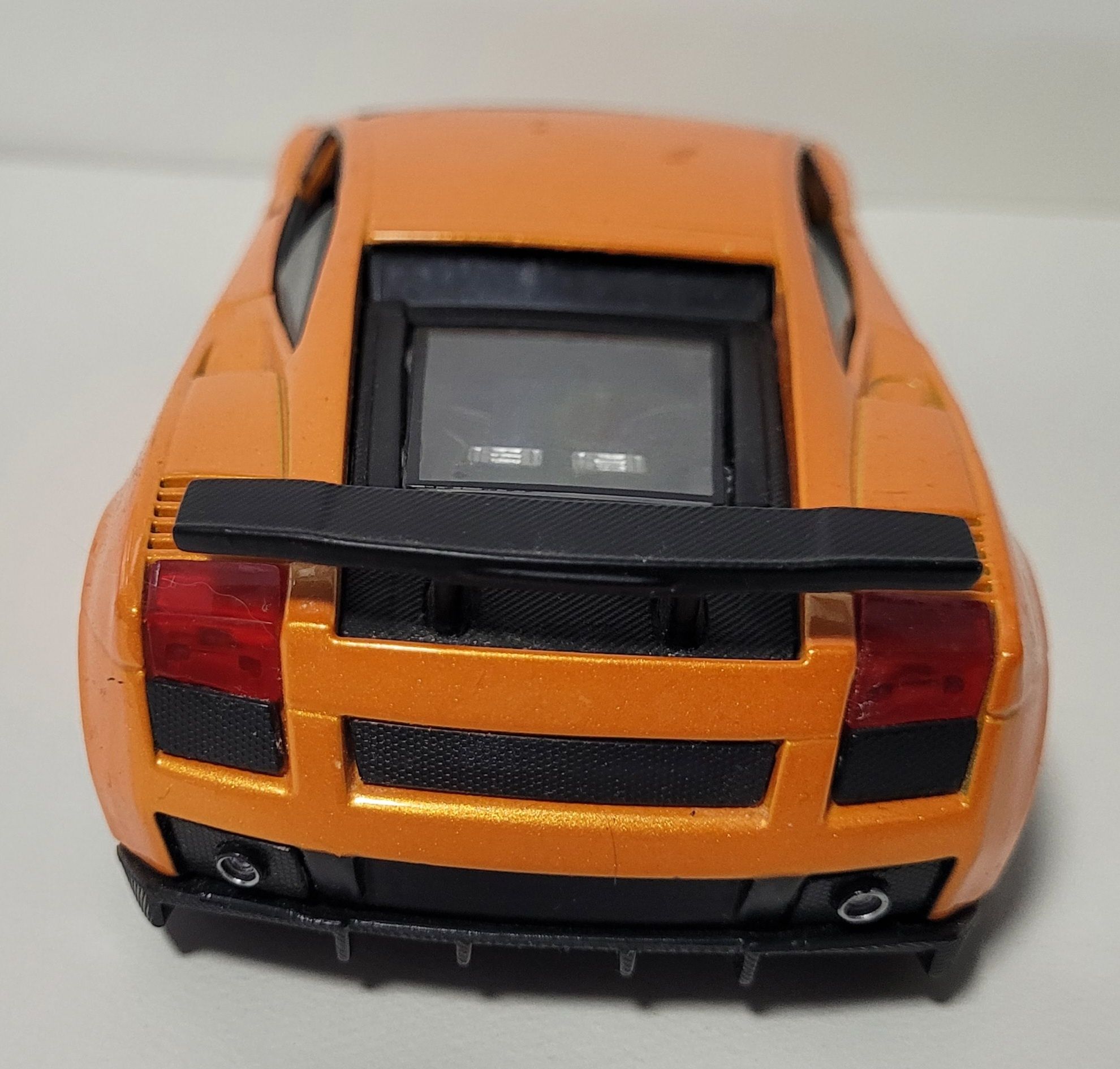 Моделька Lamborghini Gallardo 1:24 Burago Машинка Бураго