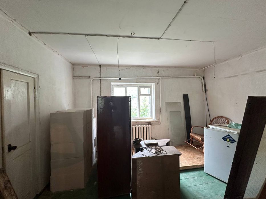 Продаж великого будинку в селищі Ружин Житомирська обл. 150 км до Київ