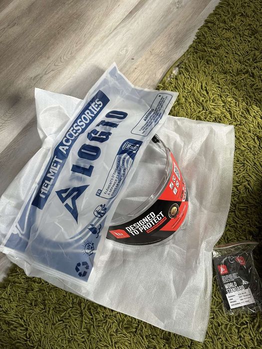 Продам шолом мт розмір s