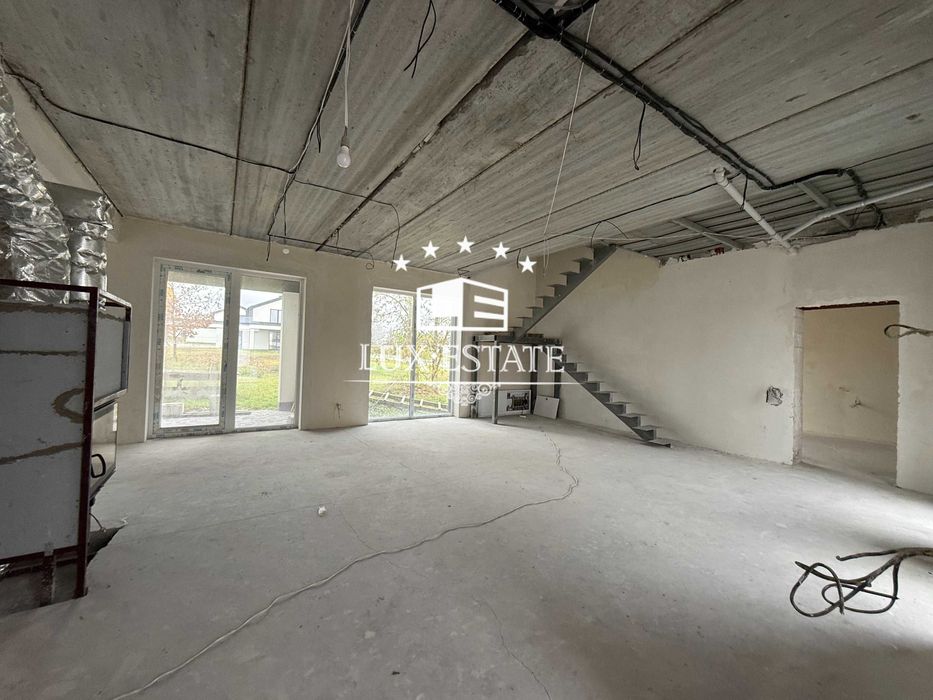 Продажа дома в закрытом КП "InWhite family park"